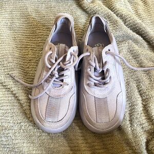 ugg sneakers